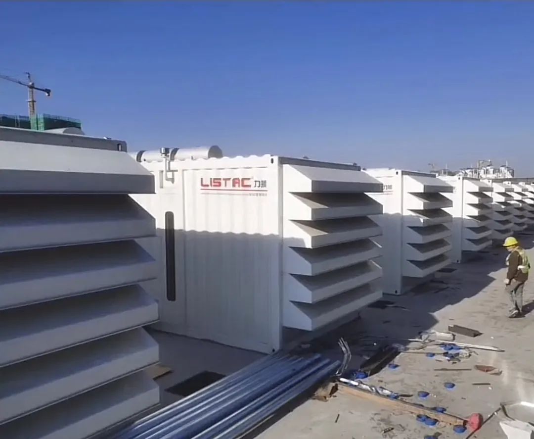 高速柴油發(fā)電機(jī)“噴粉”！怡昌力獅增設(shè)一條噴粉線