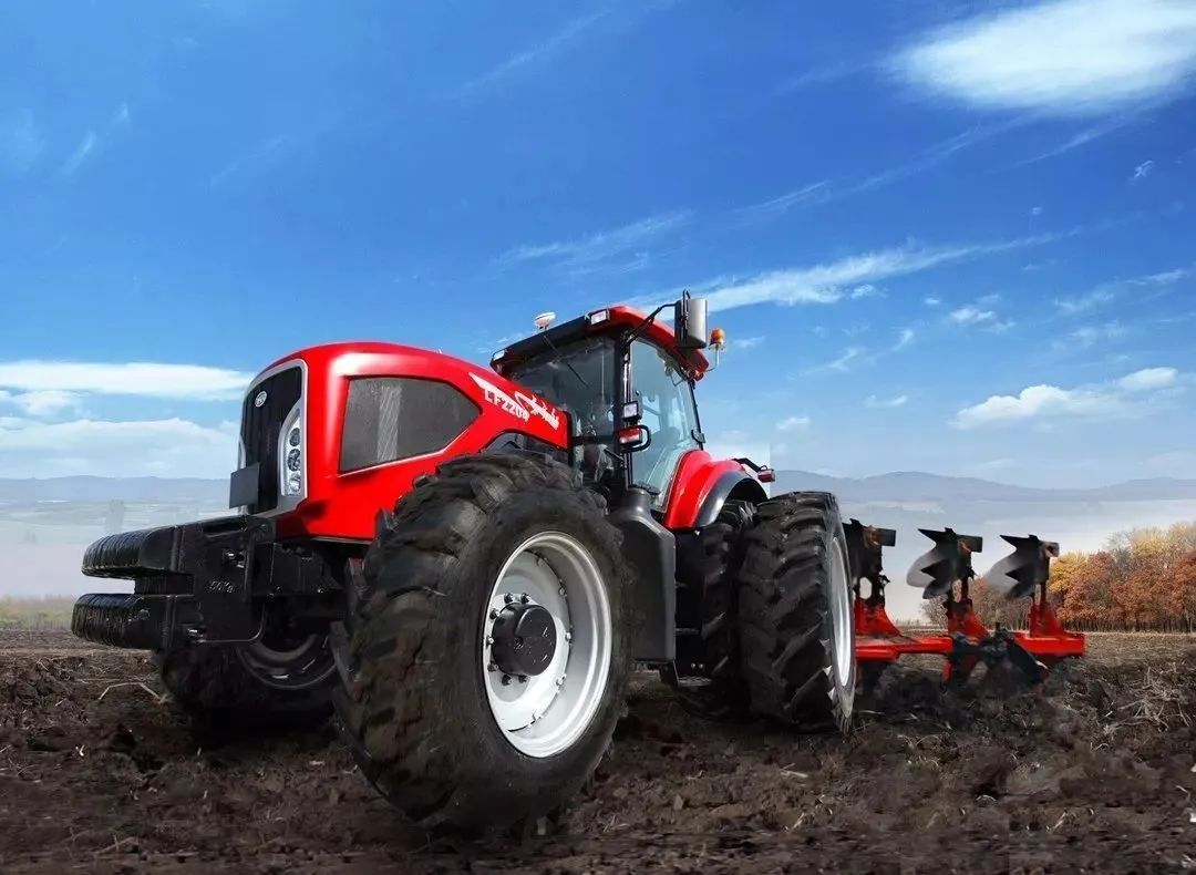 投資近千萬！“拖拉機(jī)一哥”車身廠進(jìn)行噴粉線技術(shù)改造