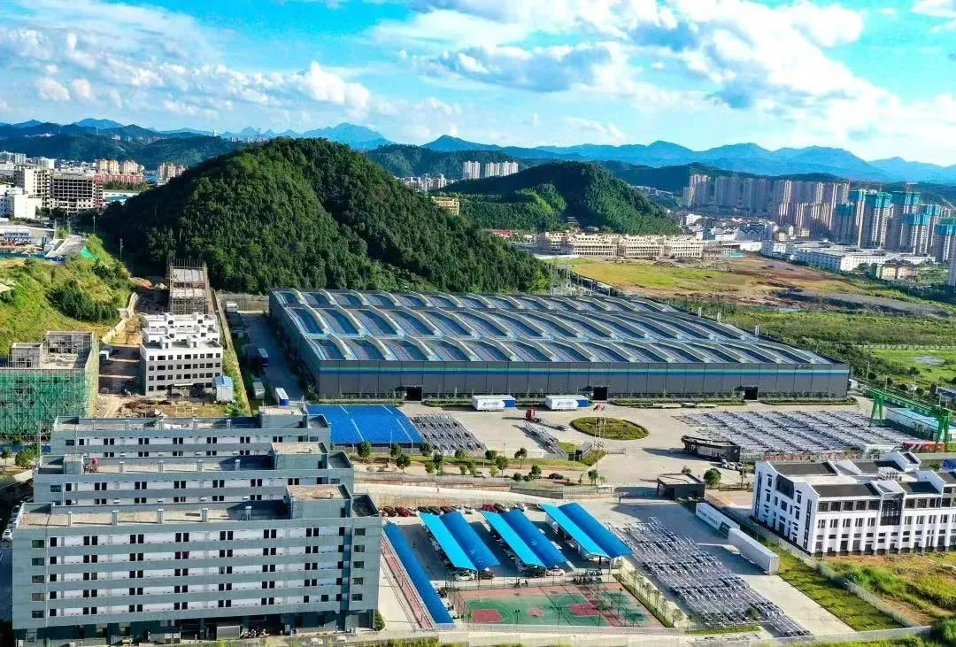 投資300萬，這家企業(yè)承包寧德時代新能源電池托盤加工項目后，引進噴粉線！