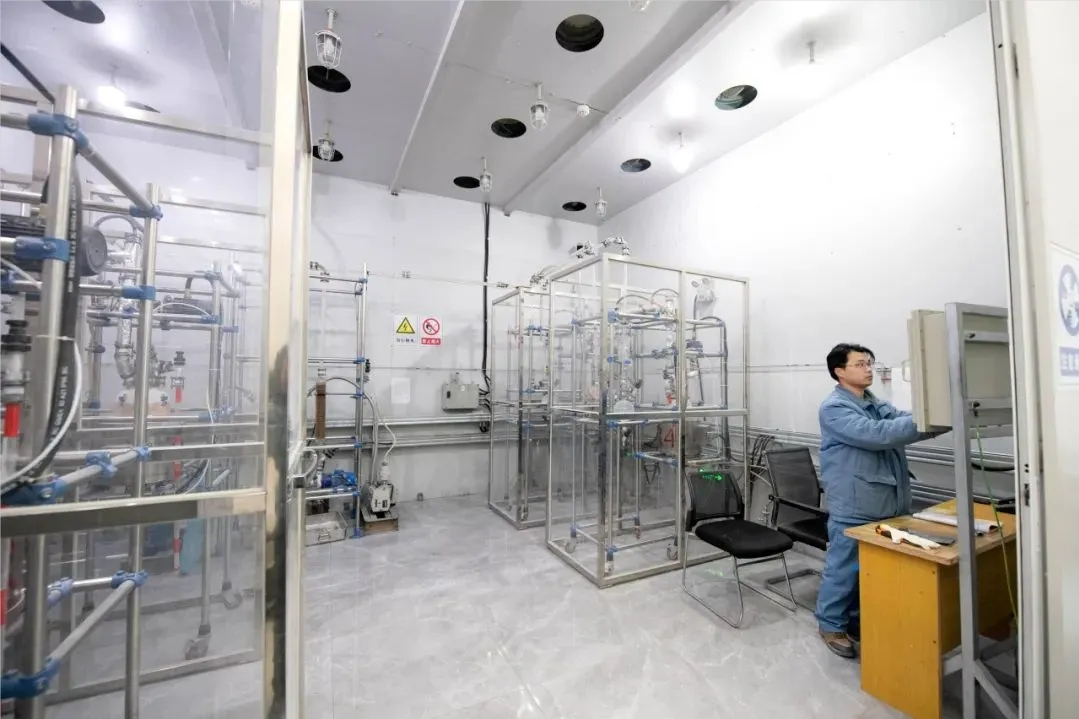 加快科技成果轉(zhuǎn)化！這家聚酯企業(yè)竟然建有新材料中試基地